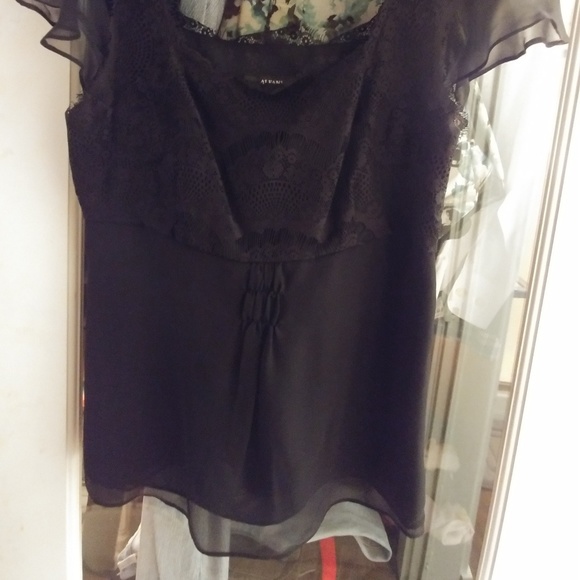 Top - Picture 6 of 6